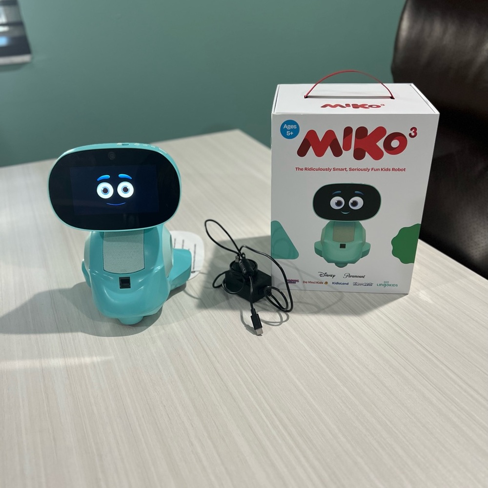 Miko 3 Robot
